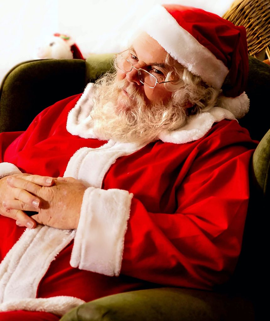 Santa had a bad day | Image: Unsplash
