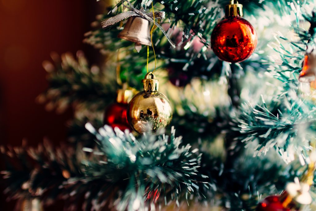 Christmas tree decorations | Image: Unsplash