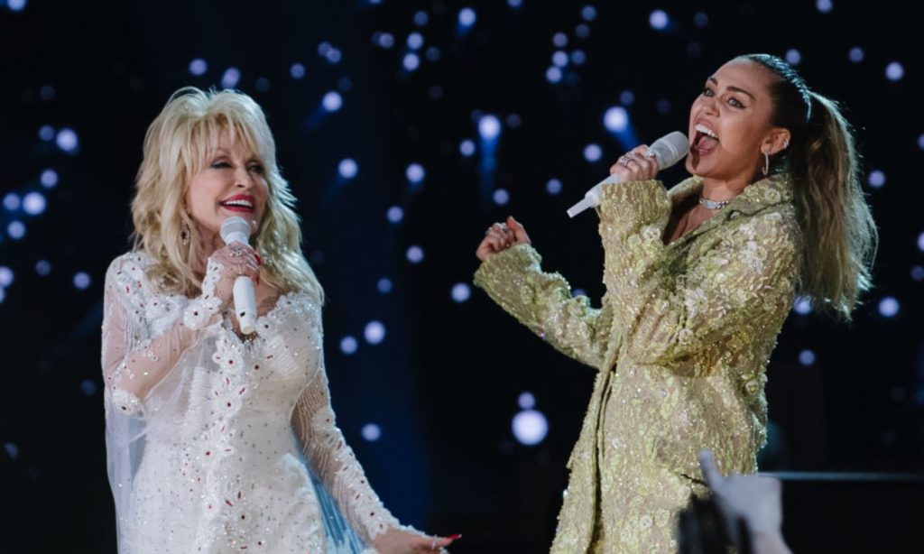 Miley Cyrus and Dolly Parton | Image: Pinterest