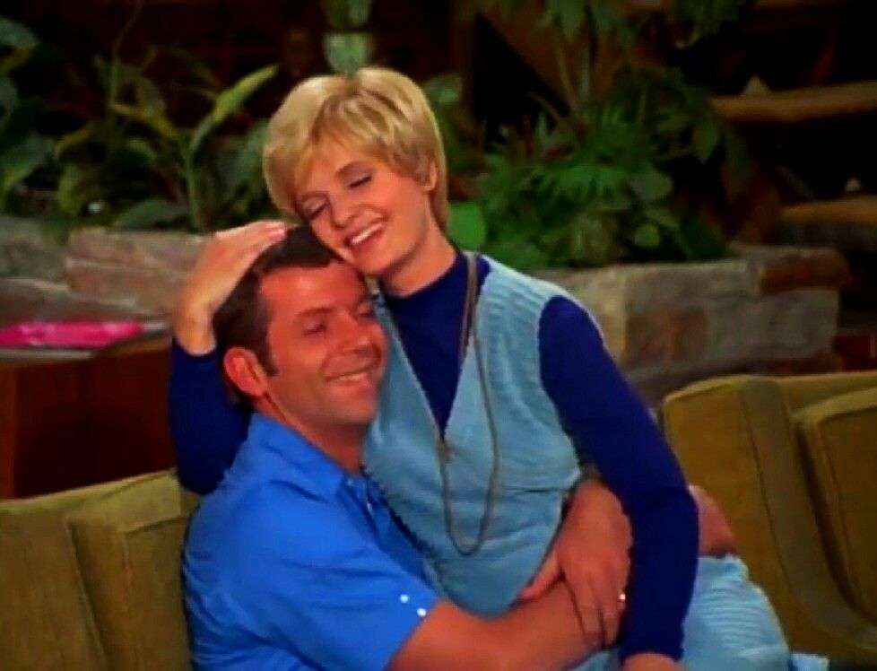 Robert Reed and Florence Henderson | Image: Pinterest 