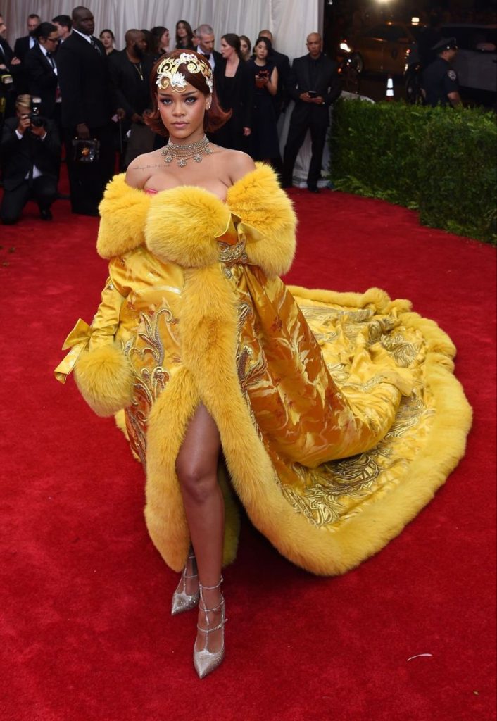 Rihanna's sunny yellow dress at the 2015 Met Gala | Image: Pinterest