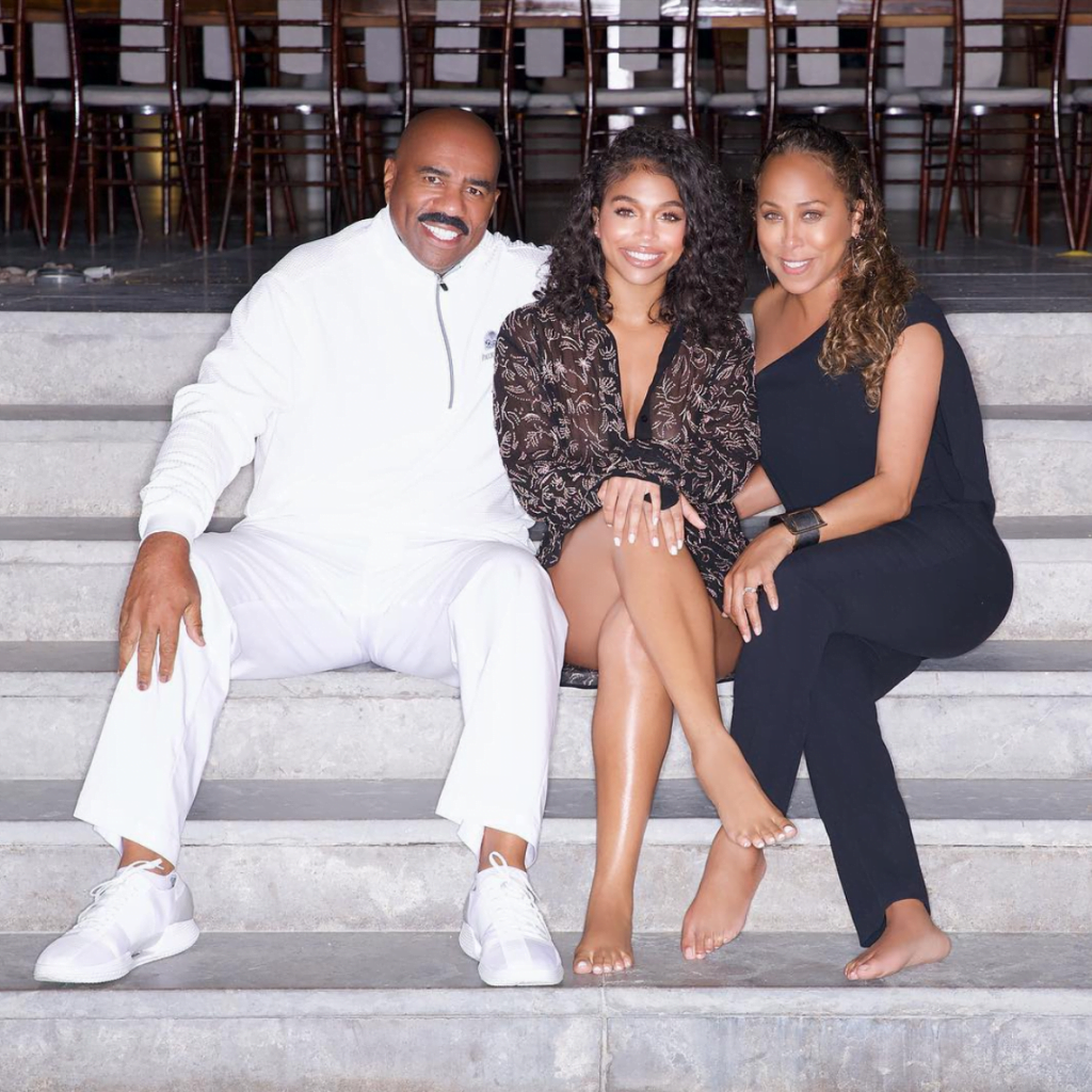 Lori Harvey with her mom, Marjorie and step dad Steve Harvey | Image: Pinterest