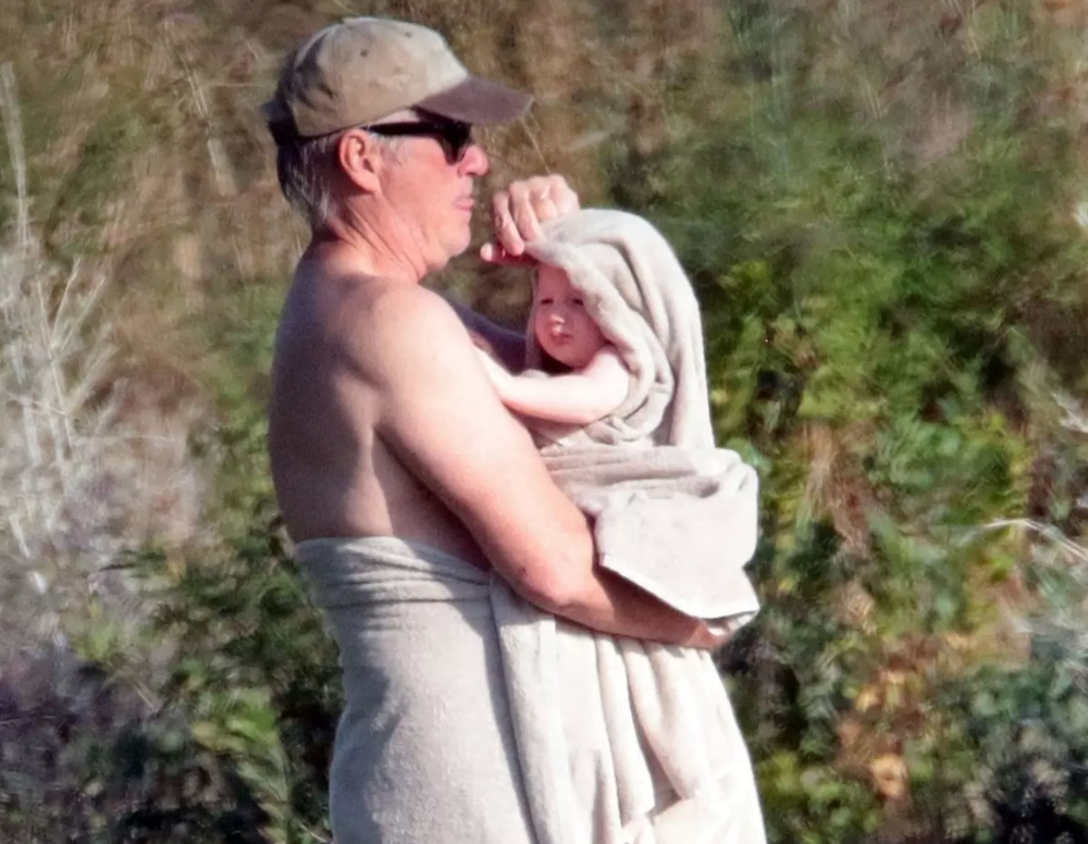 Richard Gere spotted in vacation in Tuscany with son, Alexander, 2019 | Image: Pinterest