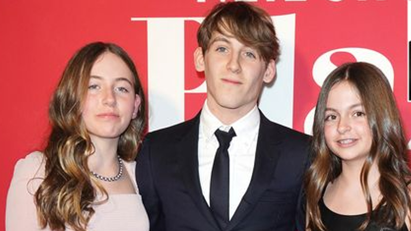 Sarah Jessica Parker's son and twin daughters | Image: Pinterest