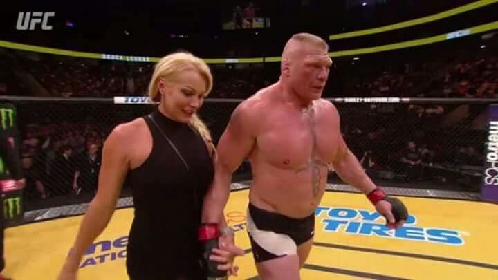 Brock Lesnar with his wife Sable 