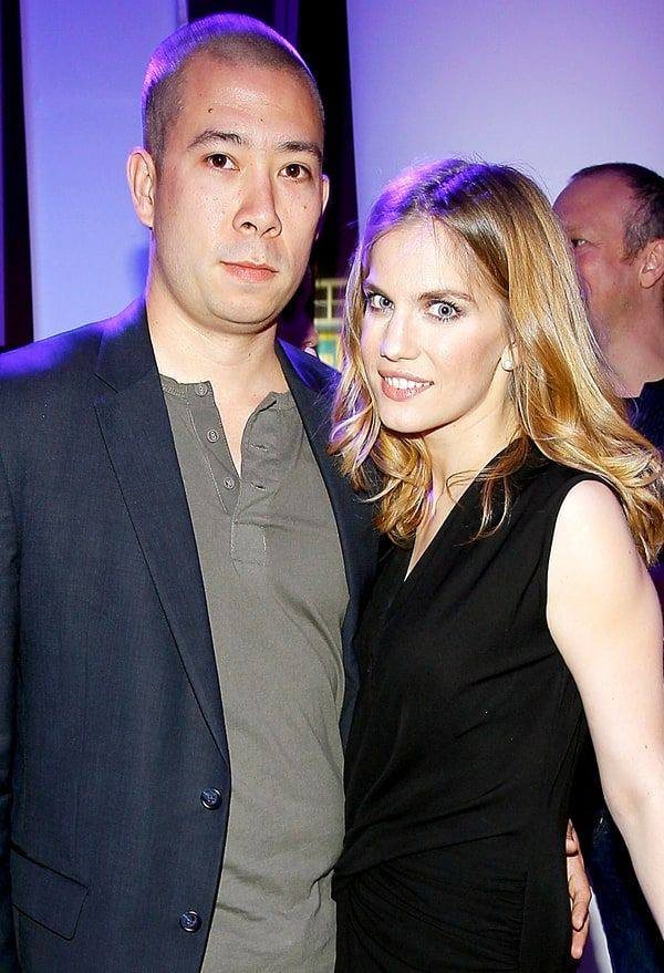 A picture of Shaun So and his wife