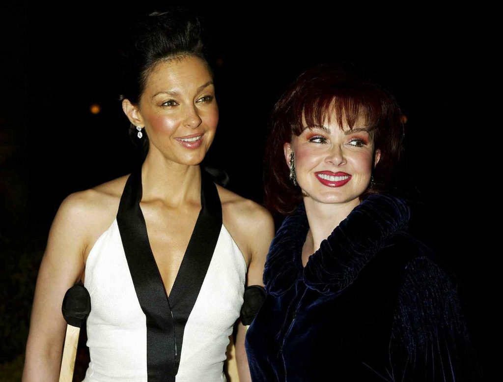 Wynona Judd and Ashley Judd 