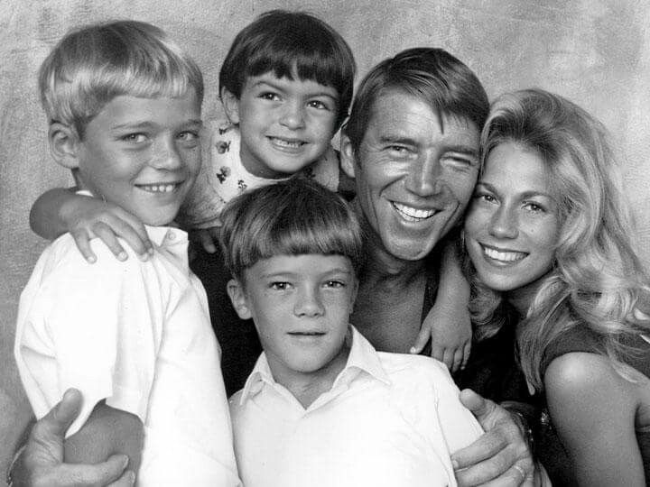 Mickey Hargitay with his kids 