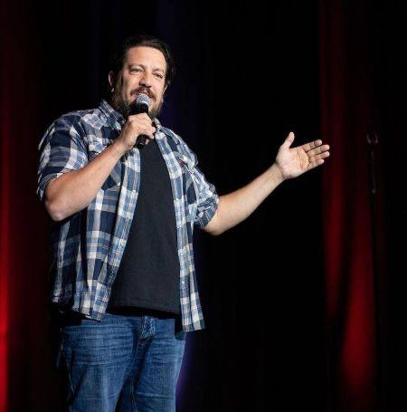 Is Sal Vulcano Gay? A picture of the comedian.