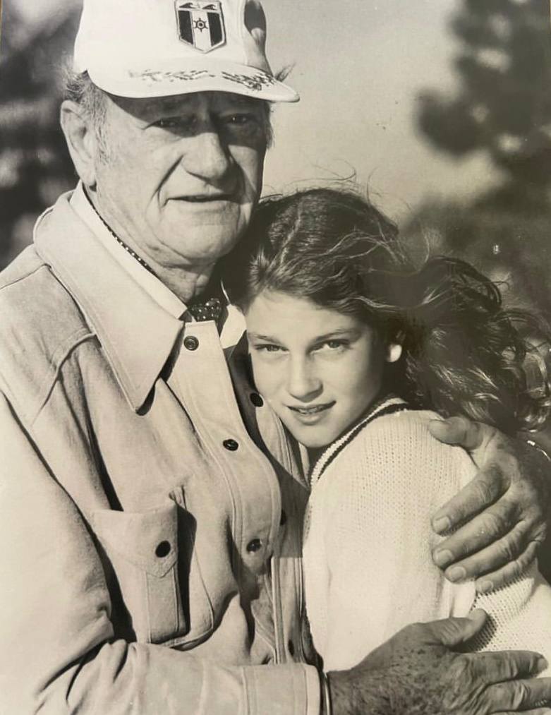 A throwback picture of Marisa Wayne and her father.