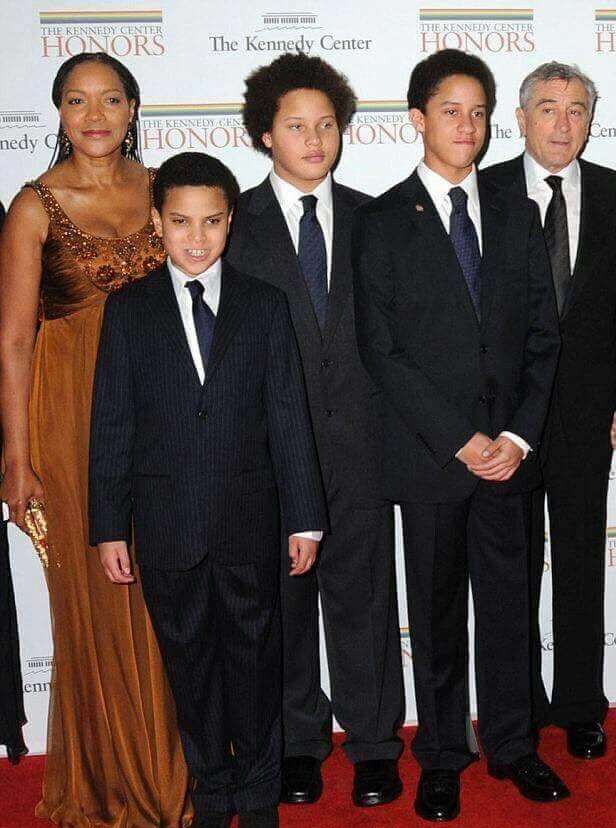Robert De Niro with his family 