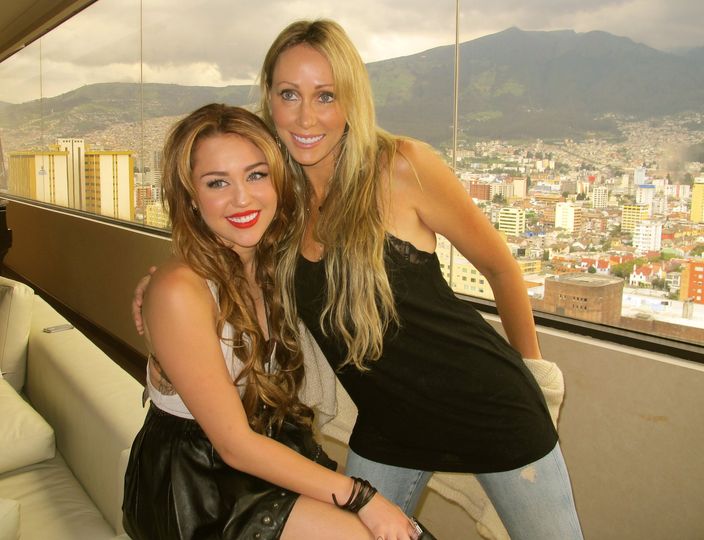 Miley and Tish Cyrus