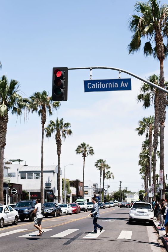 A California Avenue