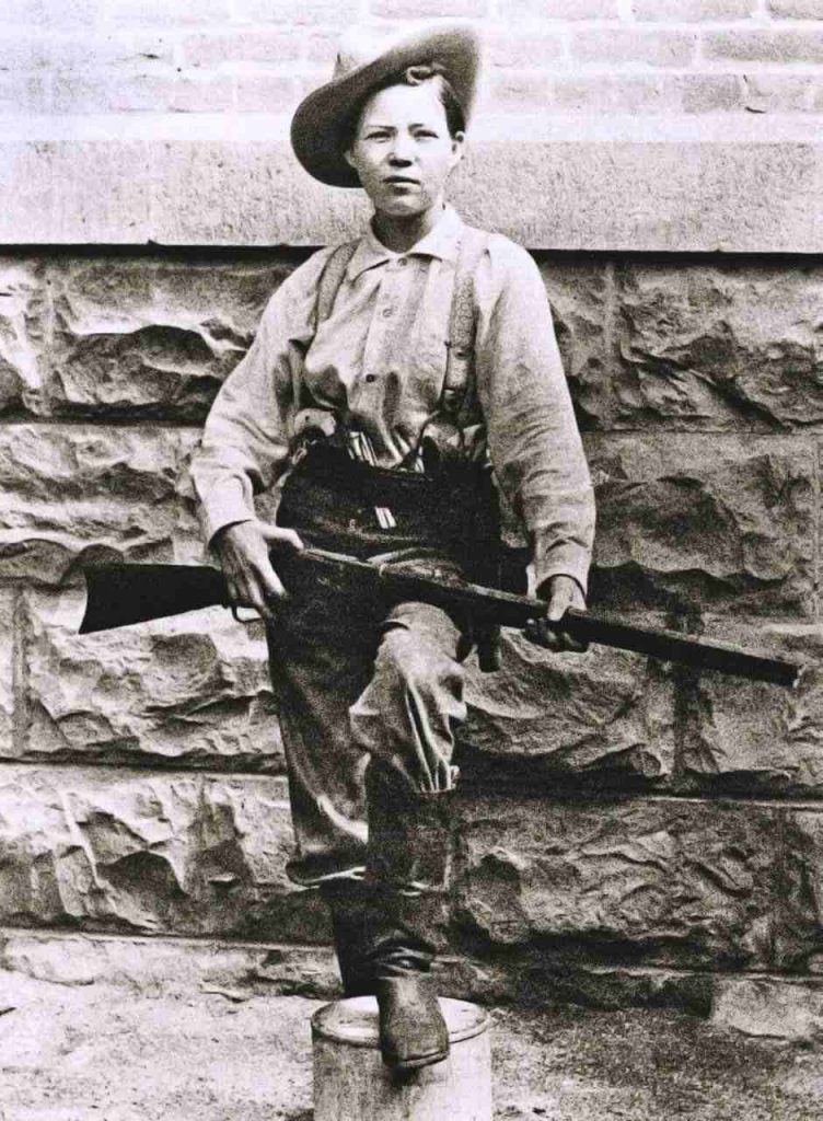 A picture of outlaw Pearl Hart