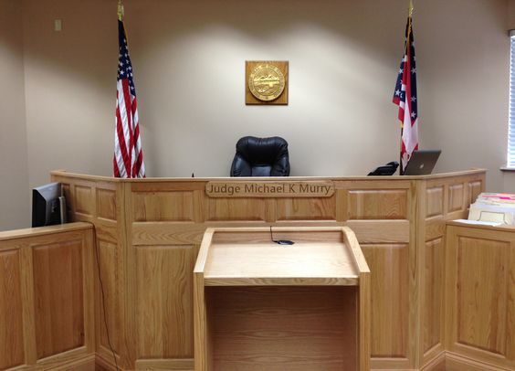 A picture of a judge’s seat