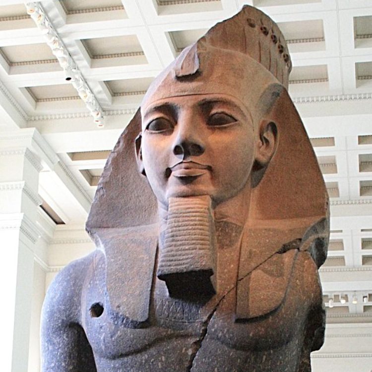 An image of a statue of Ramesses II