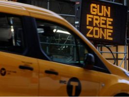 A “Gun Free Zone” sign in New York.