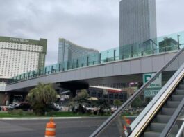 New Law Bans Standing on Las Vegas Strip Pedestrian Bridges