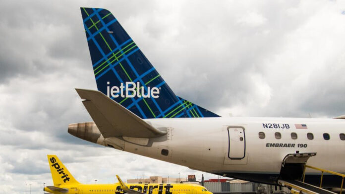 A picture of JetBlue and Spirit Airplanes