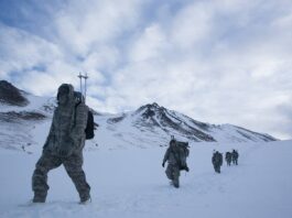 Service members with the Alaska Army National Guard