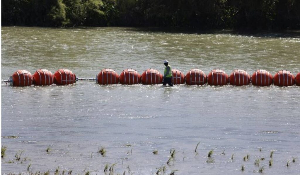 Buoys in Rio Grande