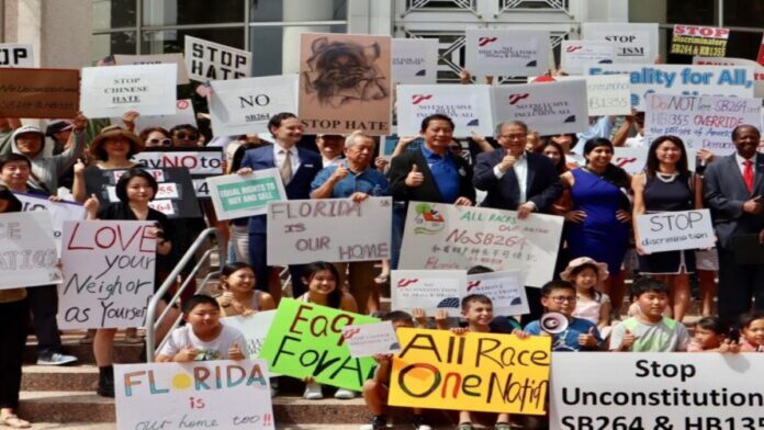 Anti-Chinese-land-ban-rally-Florida