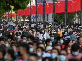 Chinas-population-declines-for-2