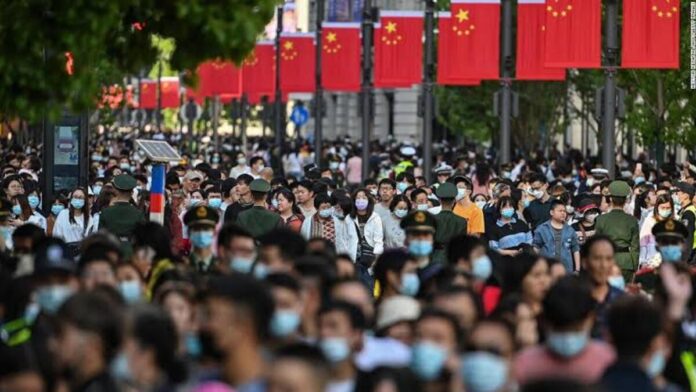 Chinas-population-declines-for-2