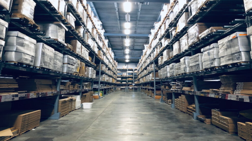 A picture of a large warehouse