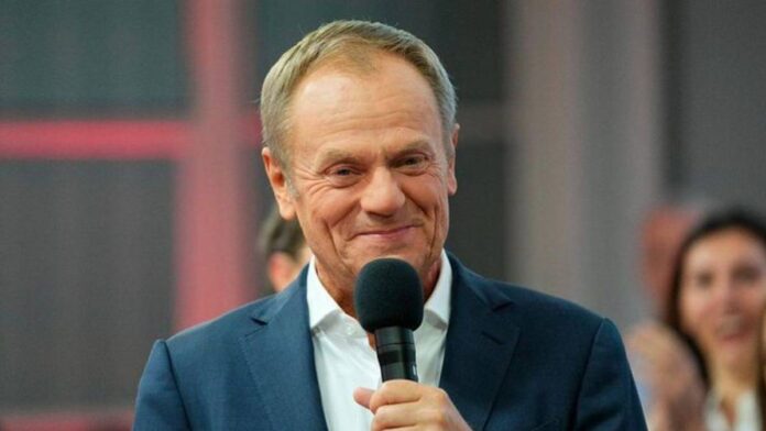 Donald Tusk addressing voters before the 2023 elections
