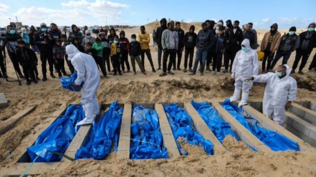 A mass burial in Gaza