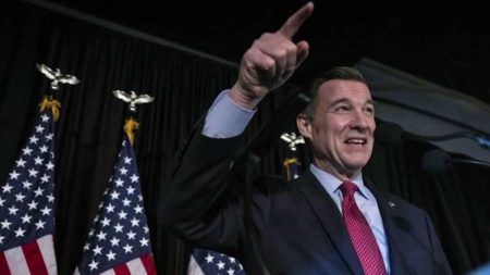 Tom Suozzi