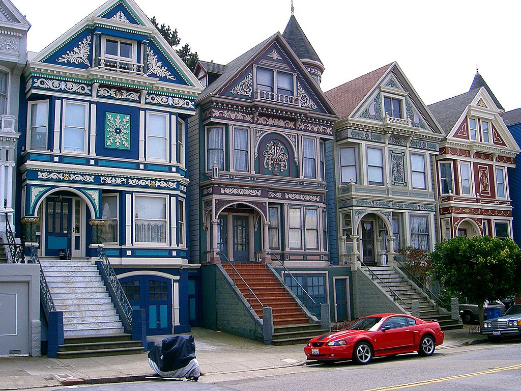 Picture of houses called Painted Ladies in SF