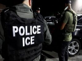 A picture of ICE police