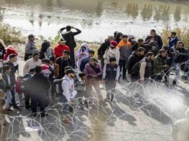 Migrants and Border