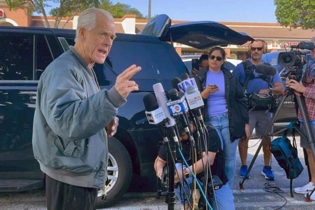 Navarro talking to the press before heading to prison on March 19, 2024