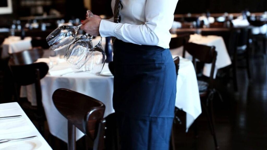 A Picture of a Waitress