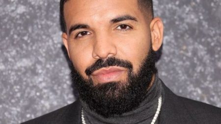 Drake Honors Mother-Daughter Duo Who Died in an Accident After Attending His Show