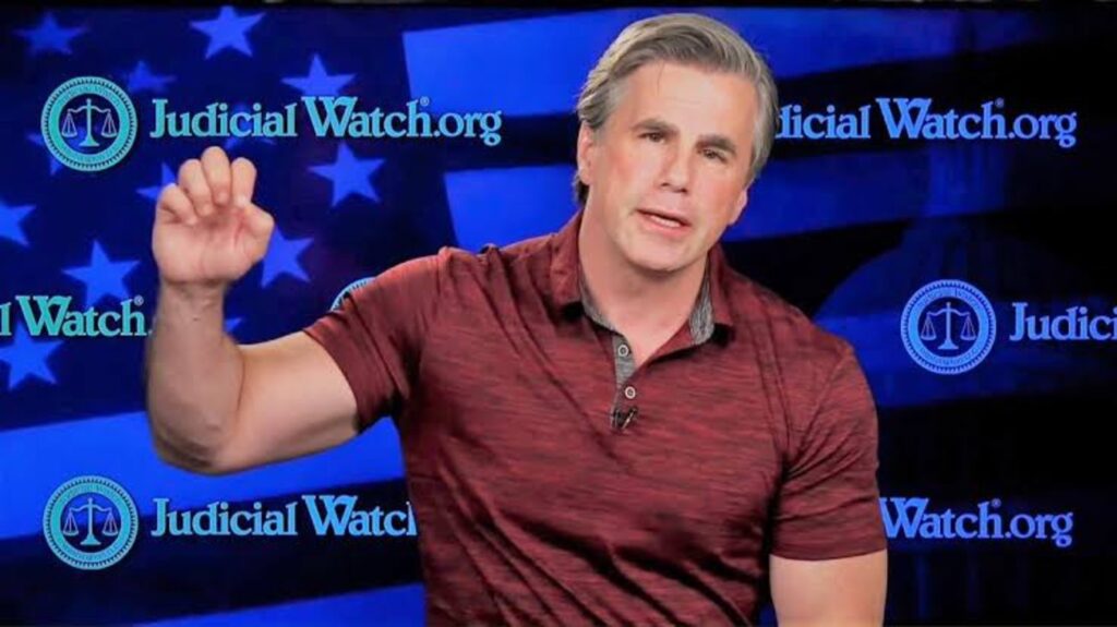 Tom Fitton mobilizing patrons of Judicial Watch during a fundraiser