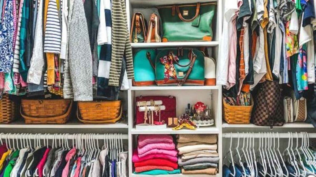 A bedroom closet