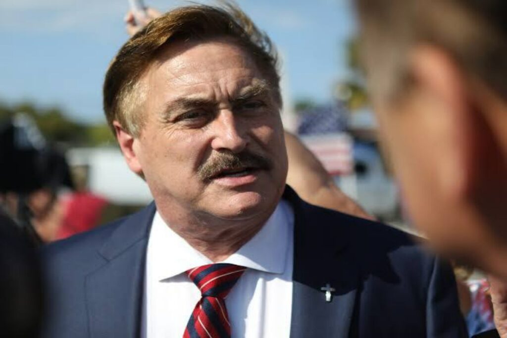 A picture of Mike Lindell