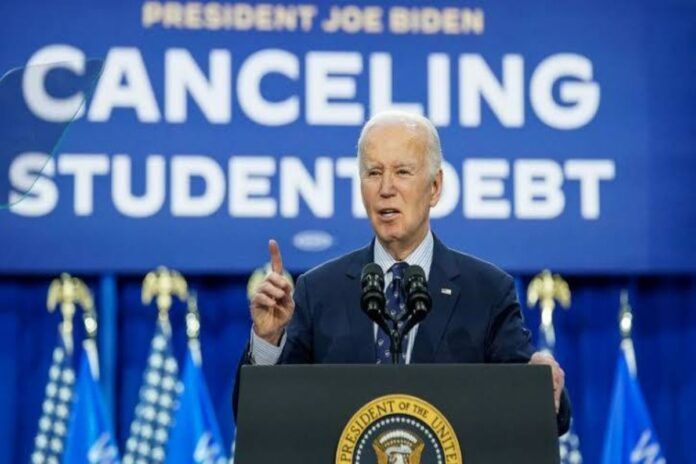A picture of Biden announcing the new student debt cancellation plan