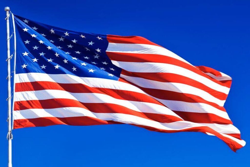 A picture of the US flag