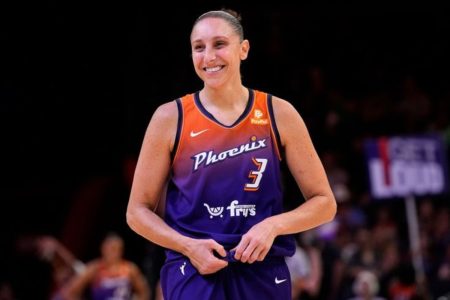 A picture of Diana Taurasi.