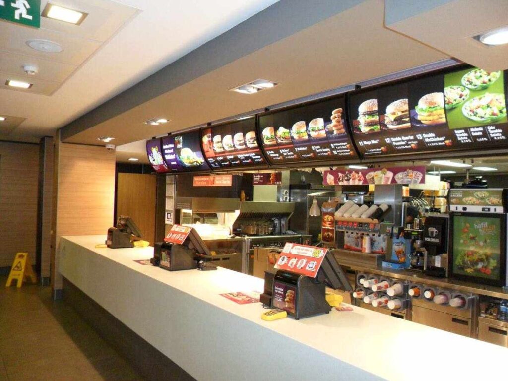 A picture of fast-food restaurant