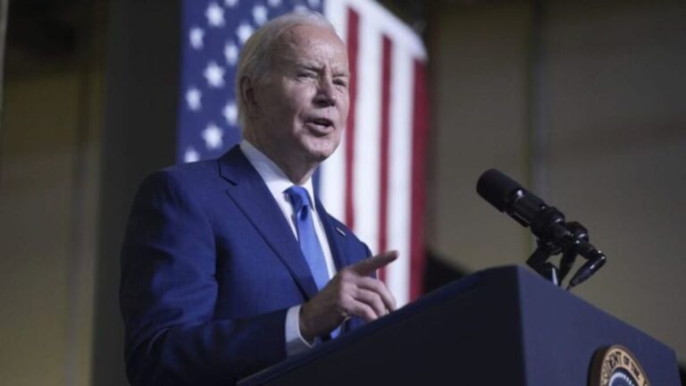 Democrats Warn Biden Against Positive Economic Rhetoric While Citizens Struggle