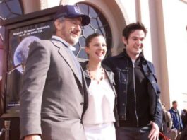 Steven Spielberg, Drew Barrymore and Henry Thomas