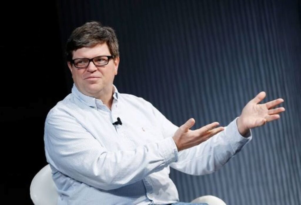 Meta's Chief of AI, Yann LeCun in the middle of a discussion