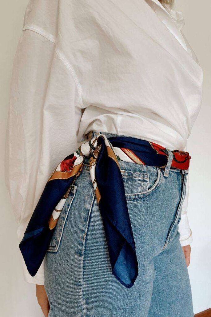 scarf being used as a belt