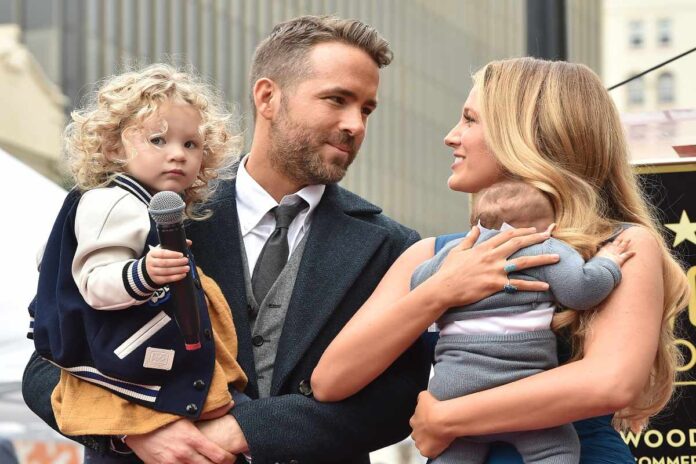 A picture of Ryan Reynolds and Blake Lively